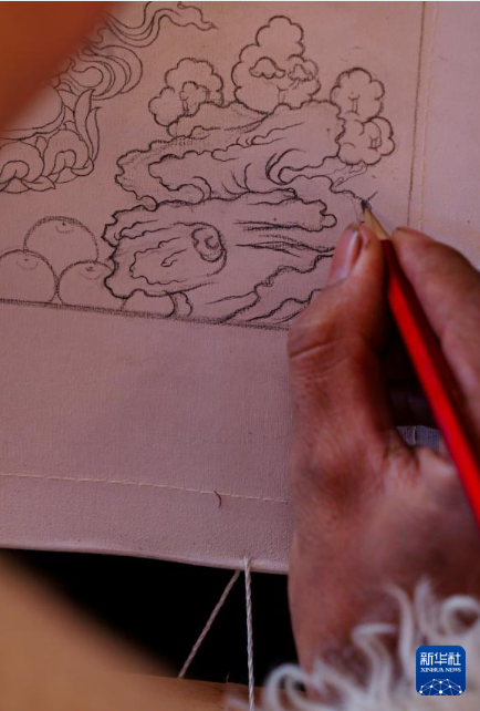 西藏昌都：非遗技艺助增收 第 3 张