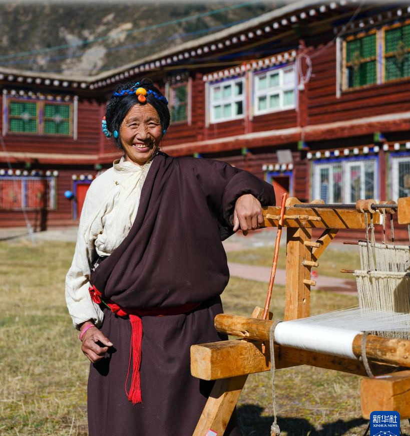 高原“守”艺人 第 1 张