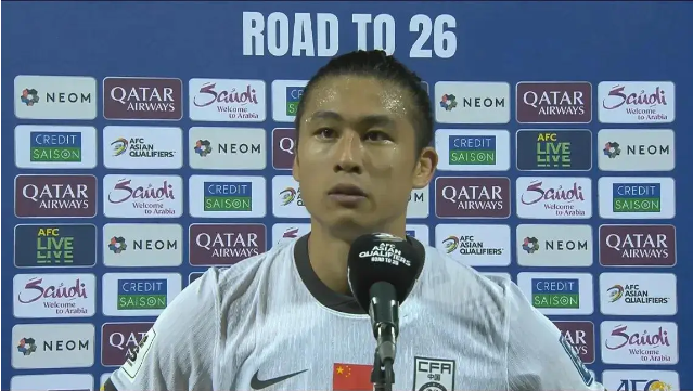 张玉宁：今天我们表现对得起胸前国旗 球迷：这样起伏心脏受不了  第 2 张