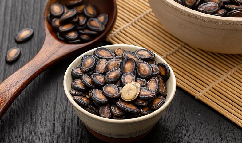 嗑出感情、嗑出年味的瓜子怎么吃更健康？食用指南来了 第 1 张