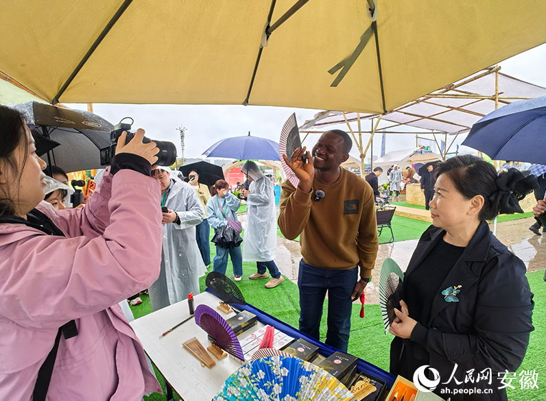 第十二届文房四宝文化旅游节在宣城开幕 第 2 张