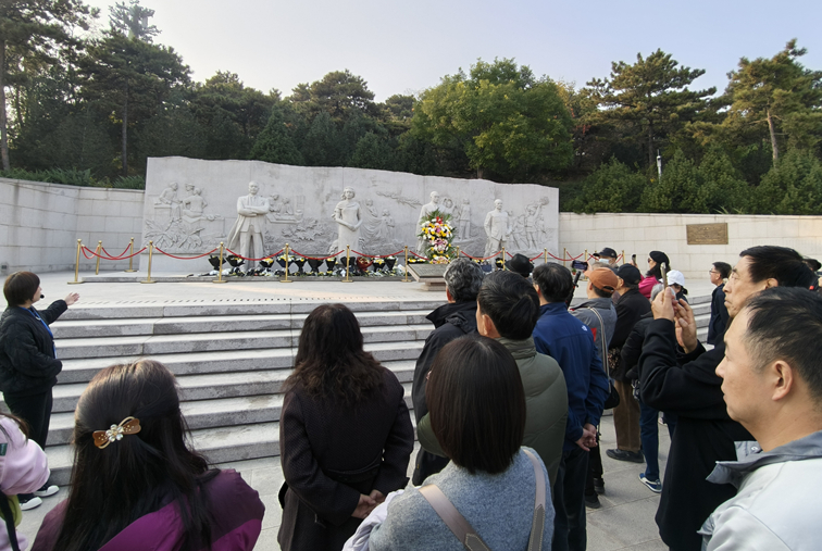 搭建红色教育平台 西山无名英雄广场提供免费讲解 第 1 张