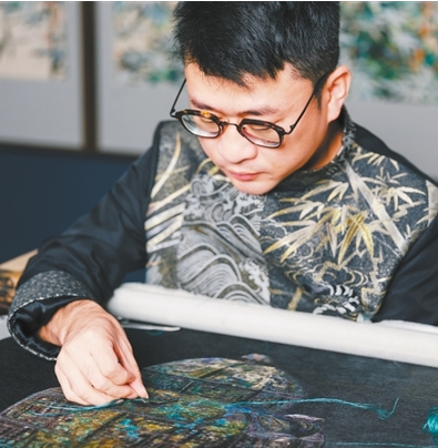 景泰蓝,铺展中国韵 青铜器,还能绣出来 第 2 张
