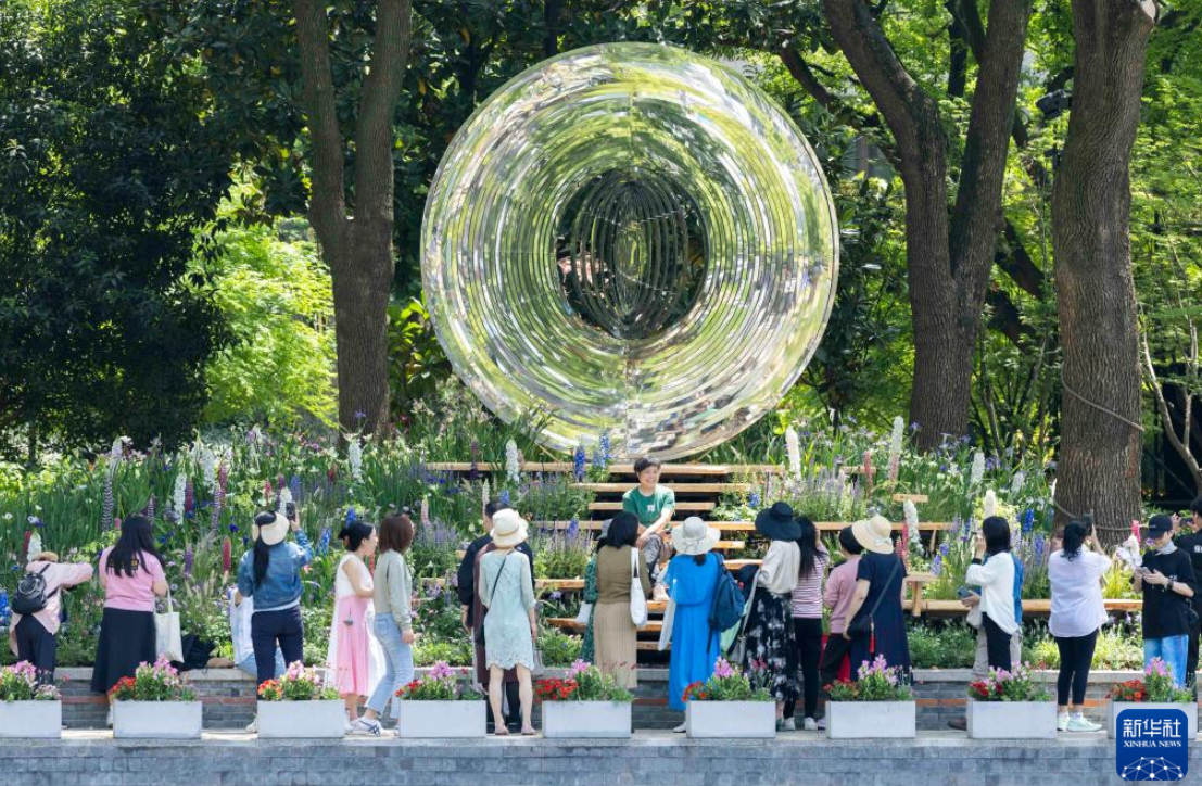 2025上海国际花展开幕 第 2 张