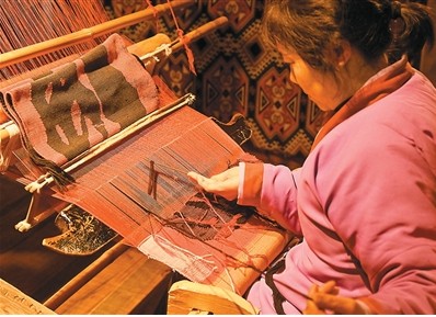 人机合作,手工艺迎来新发展 人机合作,手工艺迎来新发展