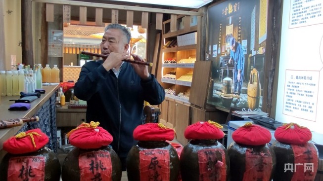 非遗激活千年古城！婺源弦高城绘就文商旅共生新图景 第 3 张