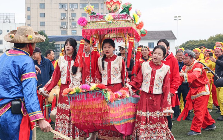 安徽南陵：流光溢彩鱼龙舞 第 3 张