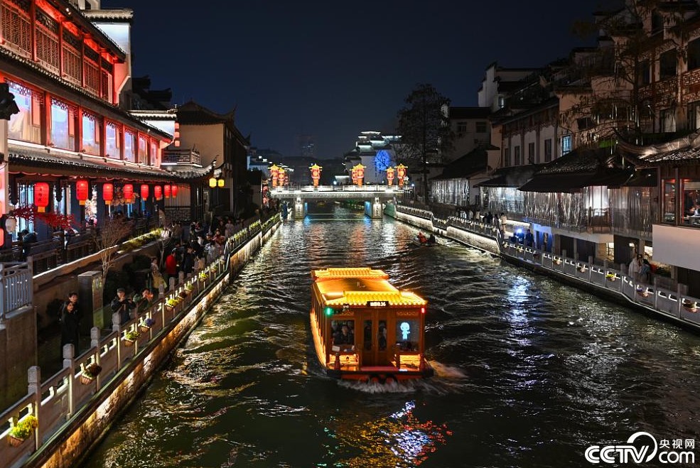 南京：第40届秦淮灯会夫子庙展区夜景璀璨 第 2 张