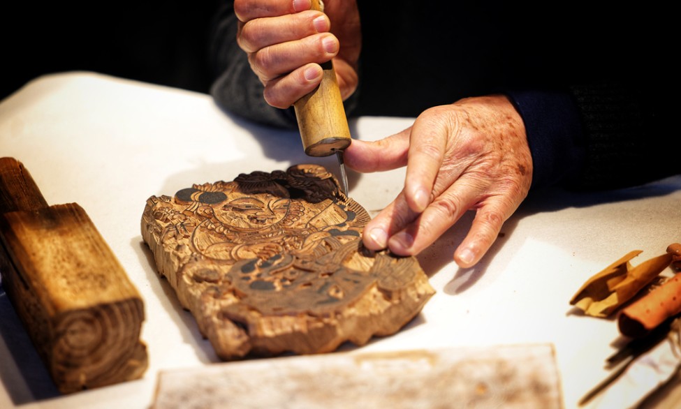 恭王府博物馆展出百余幅馆藏传统木版年画喜迎新春 第 5 张