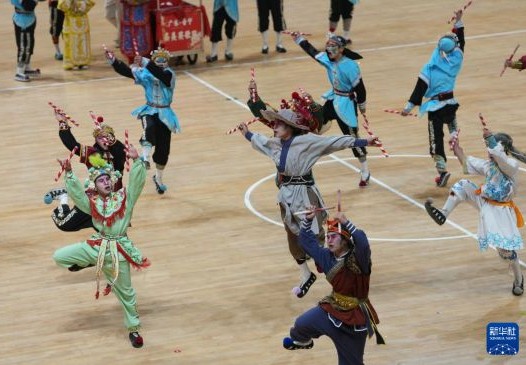 浙江桐庐：元宵民俗大踩街 第 4 张